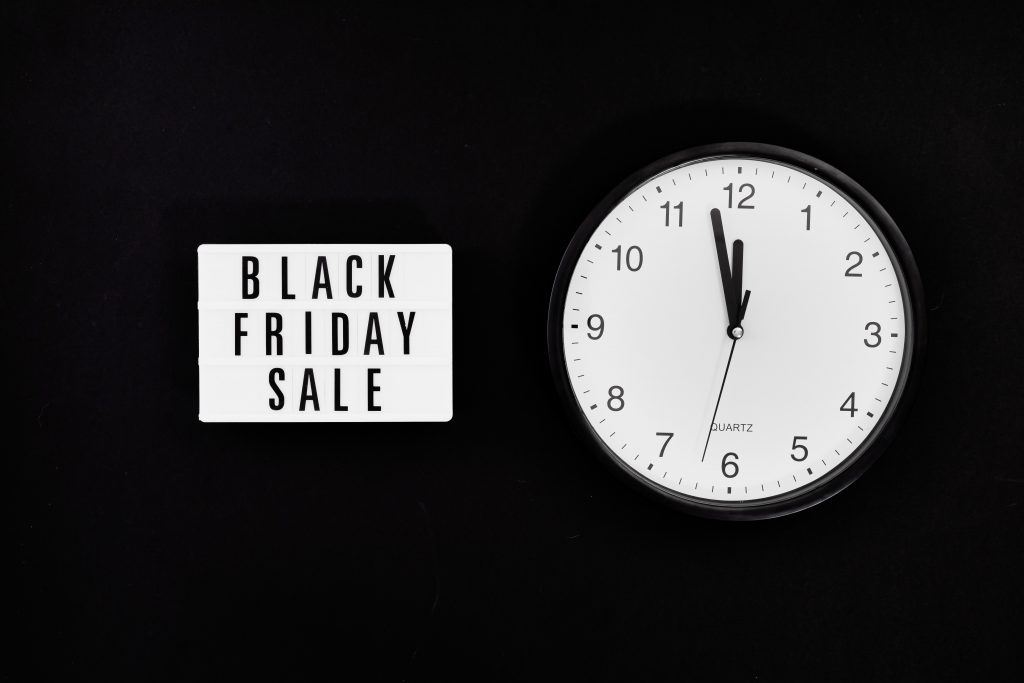 Image showing a clock and the words "Black Friday sale”